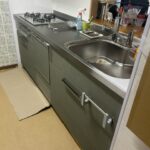 調理スペースを確保 食洗器組込キッチンへ交換